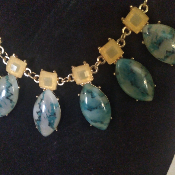 Gold/Marble Aqua Necklace - Picture 3 of 4